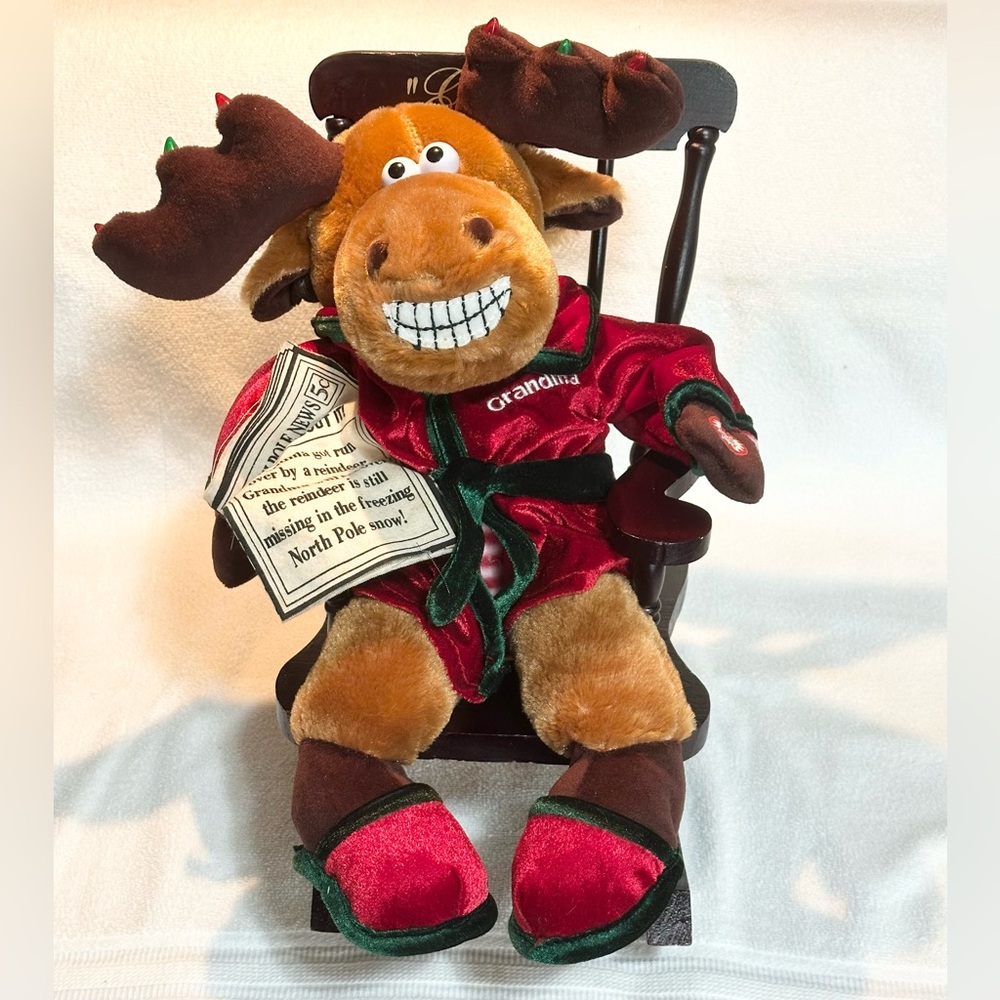Dan Dee Rocking Chair Singing Moose Grandma Got Run Over by a Reindeer Plush